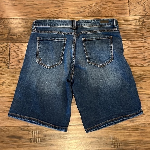 Kut From The Kloth Catherine Boyfriend Short Size 6 - Picture 2 of 16